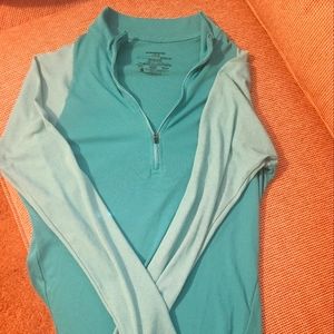 Patagonia lightweight half zip pullover